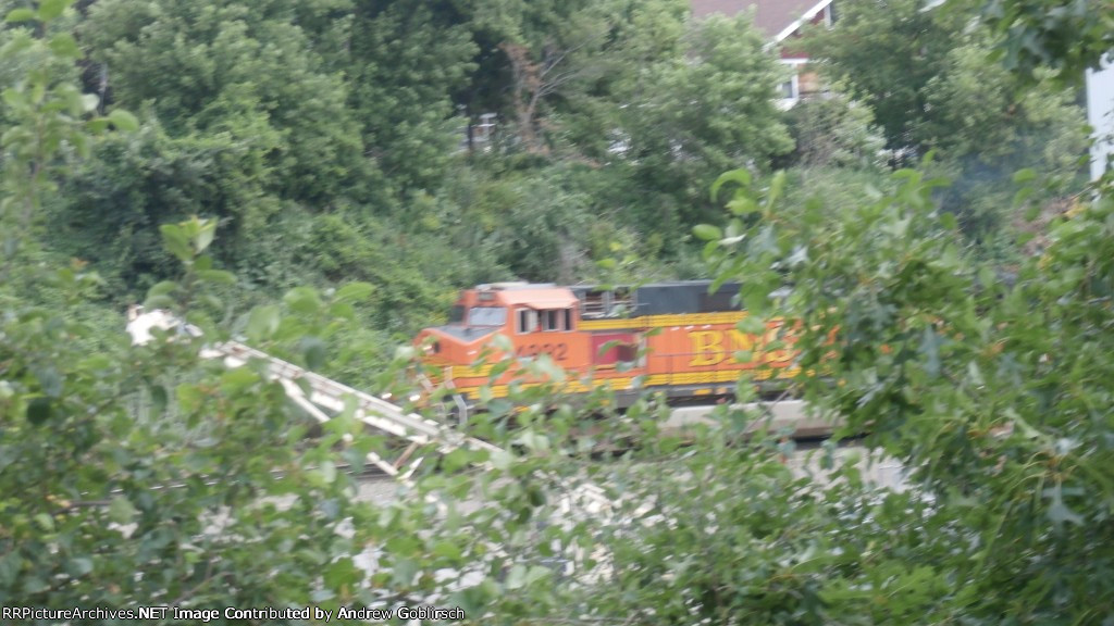 BNSF 4992